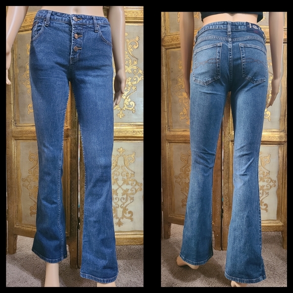 VTG Flare Bottom Jeans - Picture 1 of 16